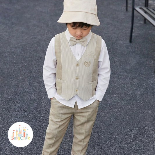 Conjunto elegante beige para niño – 4 piezas